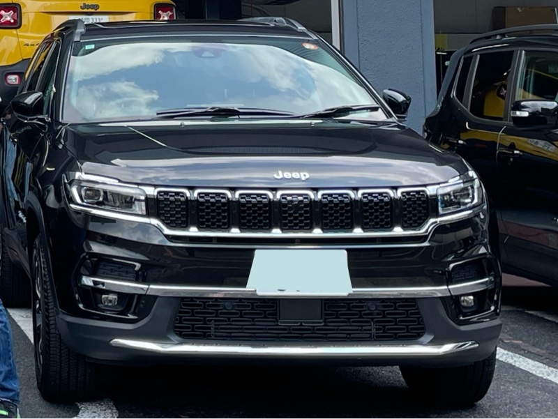 ジープ コマンダー リミテッド_RHD_4WD(AT_2.0)