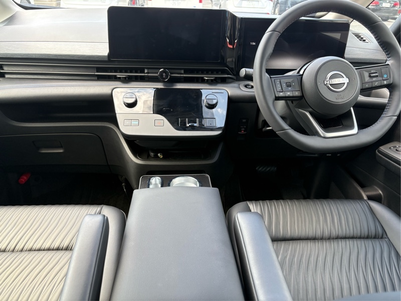 日産 セレナ e-POWER オーテック(1.4)