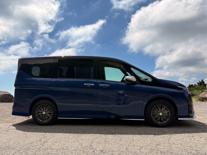 日産 セレナ e-POWER オーテック(1.4)