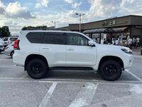 トヨタ ランドクルーザープラド TX_7人乗り_4WD(ECT_2.8)