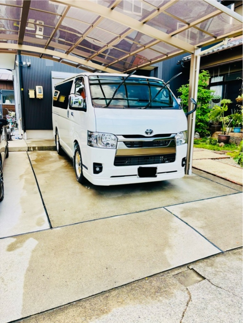 トヨタ ハイエースバン スーパーGL“ダークプライムS”ロング・標準ボディ・標準ルーフ・標準フロア_5人乗り_5ドア_4WD(ECT_2.8_ディーゼル)