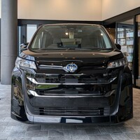 トヨタ ノア ハイブリッド G_7人乗り(CVT_1.8_ハイブリッド)