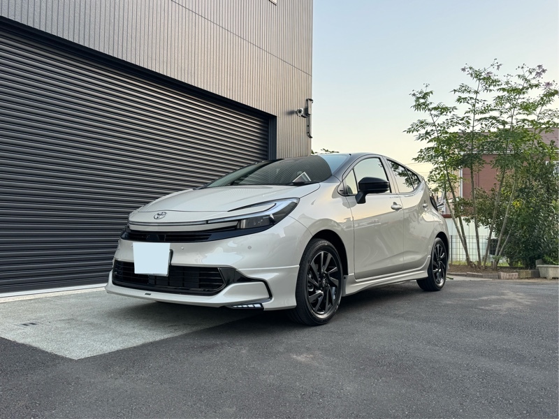 トヨタ アクア Z(CVT_1.5)