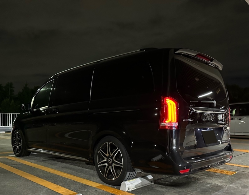 メルセデス・ベンツ Vクラス V220d エクスクルーシブ ロング プラチナスイート_RHD(AT_2.0)