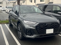 アウディ Q5 Q5 40 TDI クワトロ Sライン_RHD_4WD(Sトロニック_2.0)