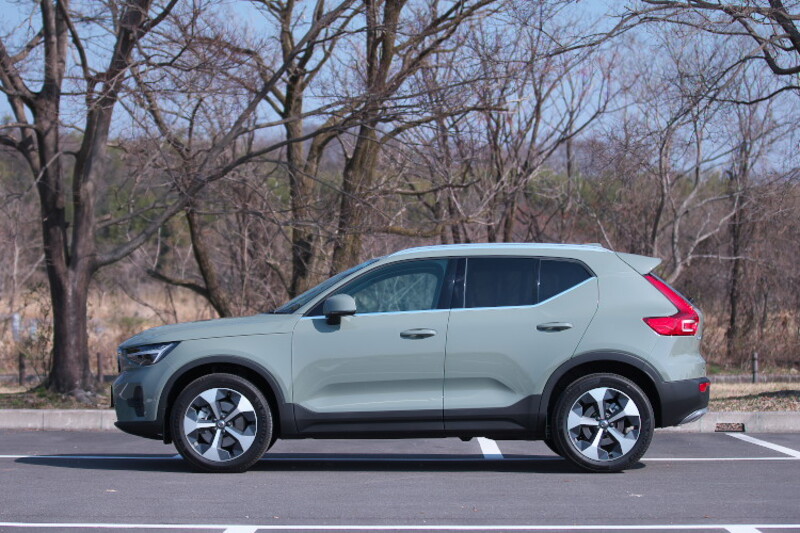 ボルボ XC40
