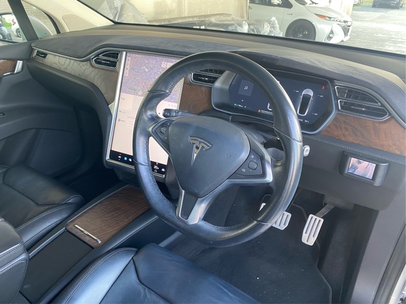 テスラ モデルX P100D_RHD_AWD