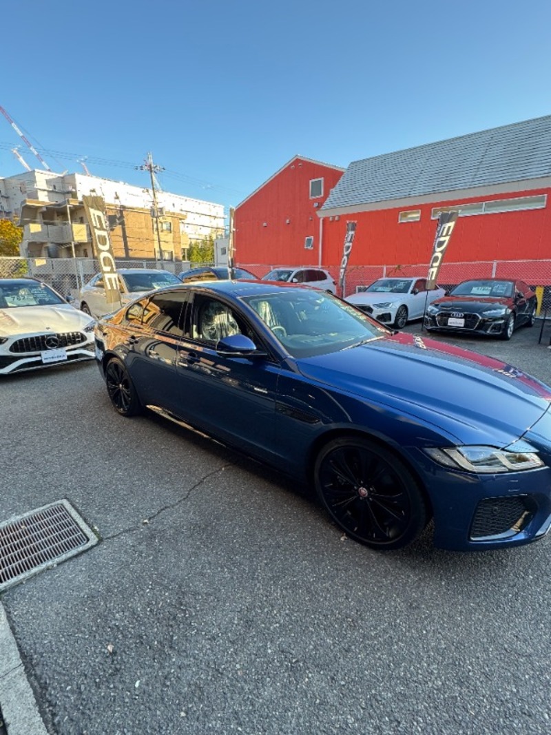 ジャガー XF Rダイナミック SE P250_RHD(AT_2.0)