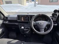 トヨタ ピクシスバン クルーズターボ“SA III”・ハイルーフ_4WD(MT_0.66)
