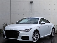 アウディ TT クーペ TT クーペ 2.0 TFSI クワトロ_RHD_4WD(AT_2.0)