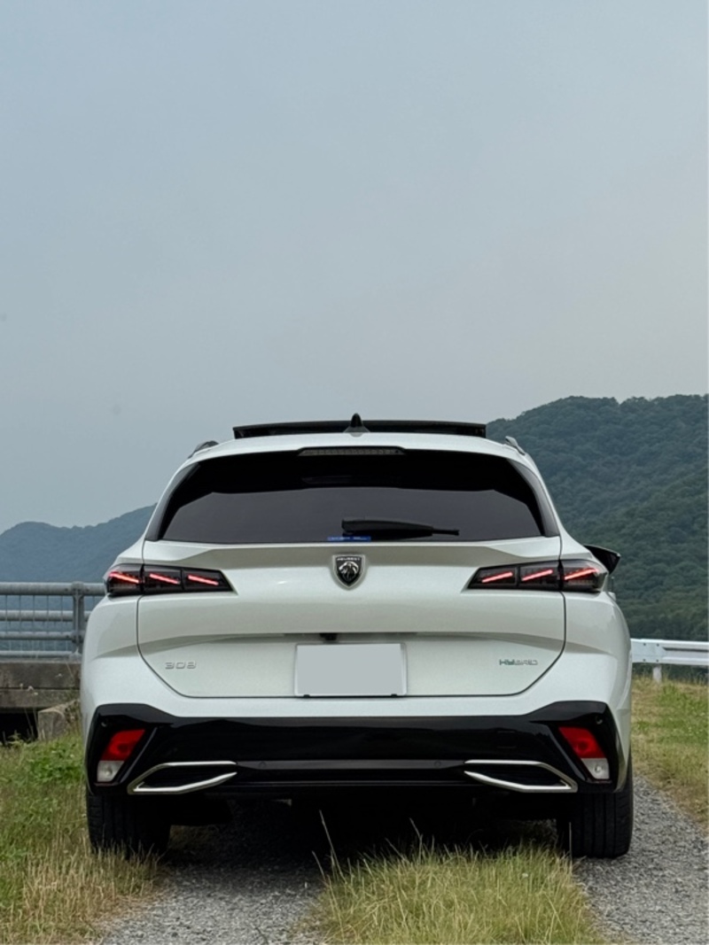 プジョー 308SW PHEV SW GT ハイブリッド_RHD(e-EAT_1.6)