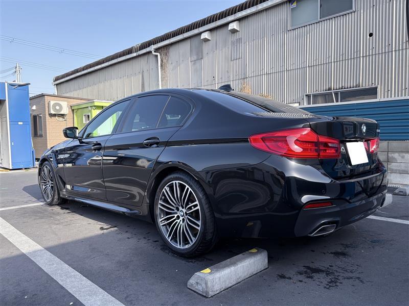 BMW 5シリーズ セダン