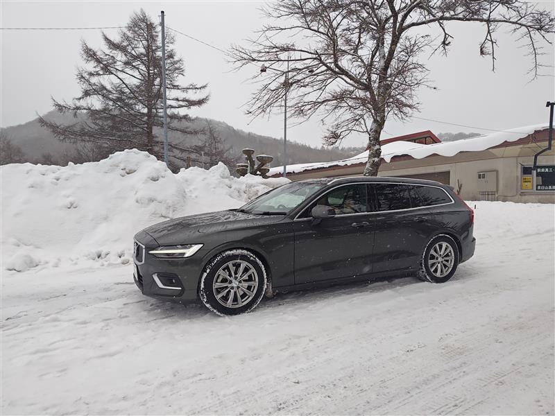 ボルボ V60