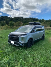 三菱 デリカD:5 P_8人乗り(ディーゼル)_4WD(AT_2.3)