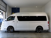 トヨタ ハイエースワゴン グランドキャビン_4WD(AT_2.7)