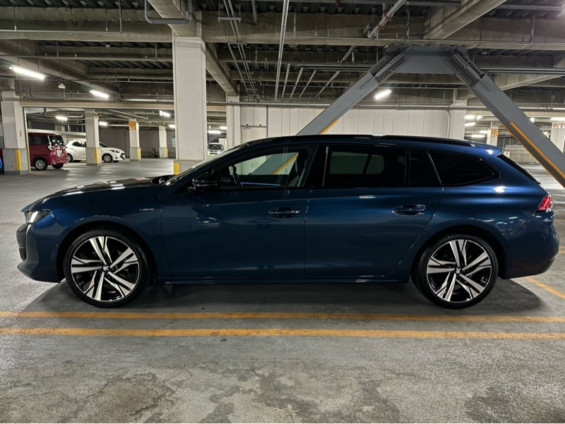 プジョー 508SW (ワゴン) GTライン プレミアムレザーエディション_RHD(AT_1.6)