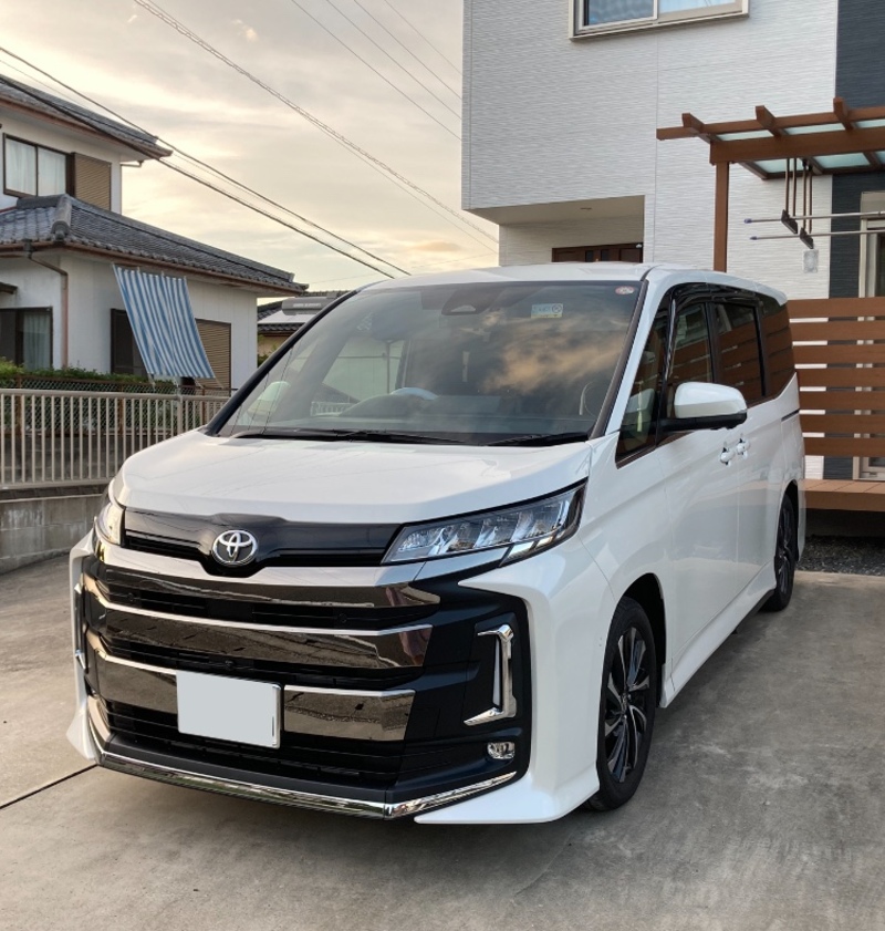トヨタ ノア S-Z_7人乗り(CVT_2.0)