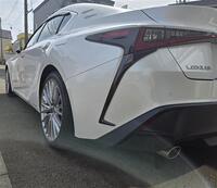 レクサス ISハイブリッド 300h“バージョンL”_AWD(CVT_2.5)