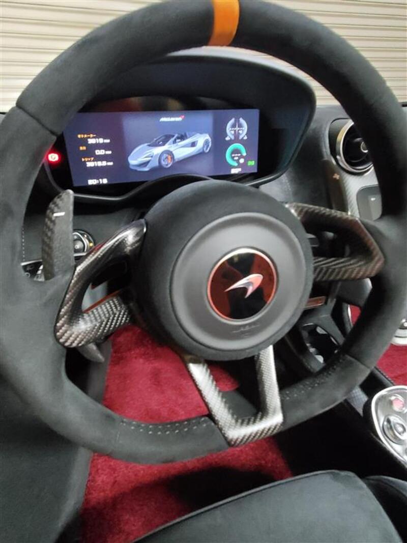 マクラーレン 600LT スパイダー