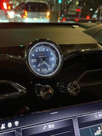 ベントレー ベンテイガ ベンテイガ V8_RHD_4WD(AT_4.0)