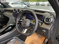 メルセデス・ベンツ GLCクラス GLC220d 4マチック(ISG搭載モデル)_RHD_4WD(AT_2.0)