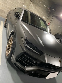 ランボルギーニ ウルス