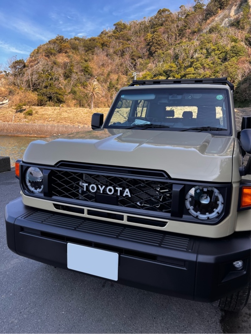 トヨタ ランドクルーザー70 AX_4WD(AT_2.8)