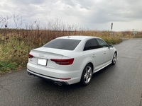 アウディ S4 (セダン) セダン_RHD_4WD(AT_3.0)