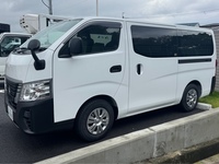 日産 キャラバン バン DX ロングボディ 低床_3人乗り_5ドア(AT_2.0_ガソリン)