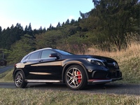 AMG GLAクラス メルセデスAMG GLA45 4マチック_RHD_4WD(AT_2.0)