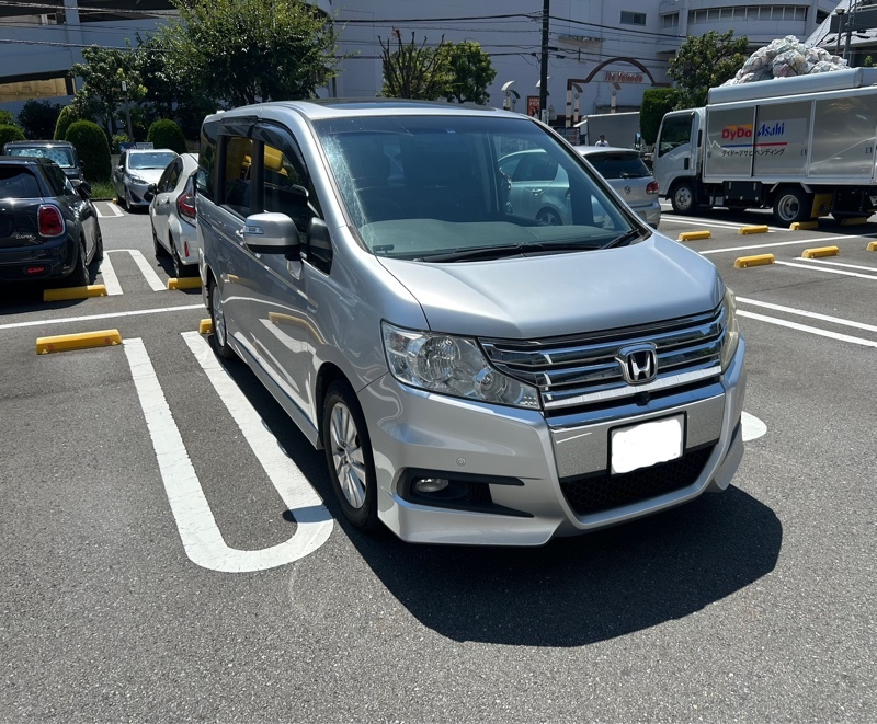 ホンダ ステップワゴン Z(CVT_2.0)