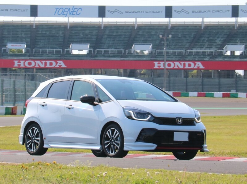 ホンダ フィットハイブリッド e：HEV RS(CVT_1.5)