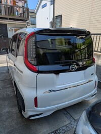 トヨタ シエンタ Z_7人乗り(CVT_1.5_ハイブリッド)