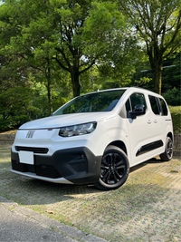 フィアット ドブロ ドブロ_RHD(EAT_1.5)