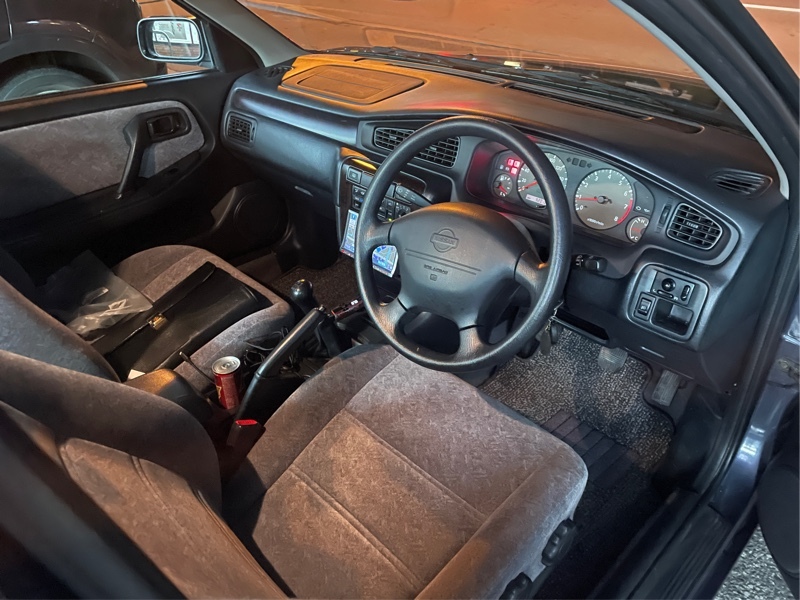 日産 ブルーバード 1.8エプリース(MT)