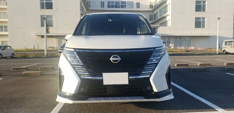 日産 セレナ e-POWER ハイウェイスター V(1.4)