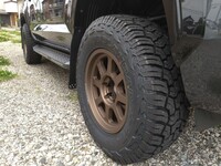 三菱 トライトン GSR_4WD(AT_2.4)