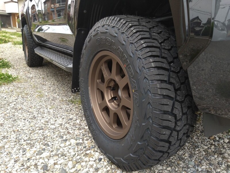 三菱 トライトン GSR_4WD(AT_2.4)