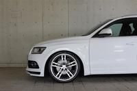 アウディ Q5 2.0 TFSI クワトロ Sライン_RHD_4WD(AT_2.0)