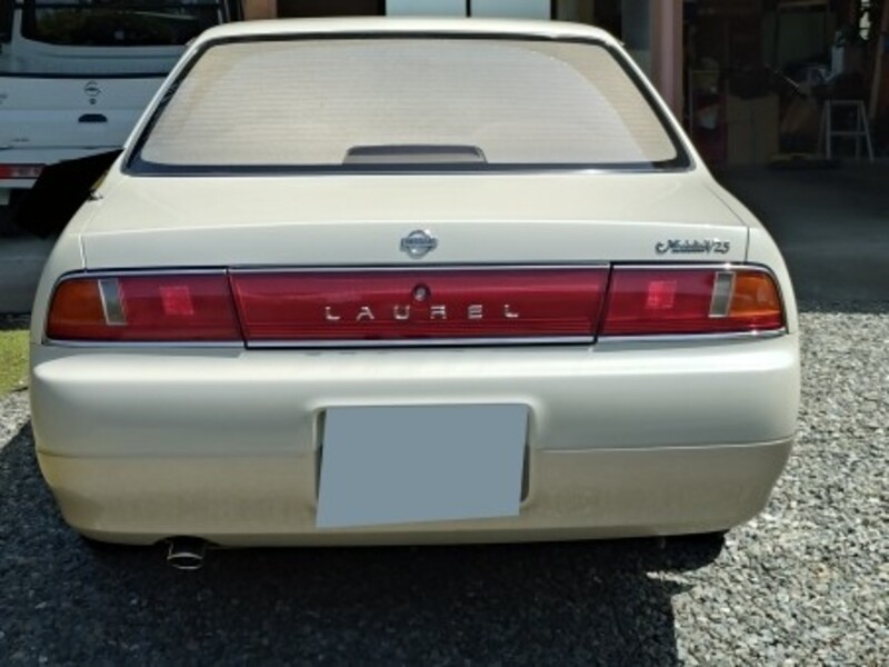 日産 ローレル