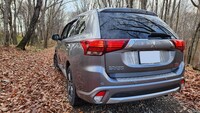 三菱 アウトランダーPHEV G ナビパッケージ_4WD(2.0)