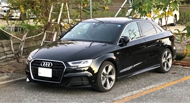 アウディ A3（セダン） セダン Sライン テクノリミテッド_RHD(AT_1.4)