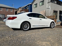 レクサス LS 460“バージョンC・Iパッケージ”_5人乗り(AT_4.6)