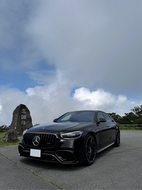 メルセデスAMG Sクラス S63 E パフォーマンス_RHD_4WD(AT_4.0)【MP202402】