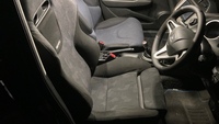 ホンダ フィット 1.3G スマートセレクション(MT_1.3)