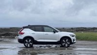 ボルボ XC40リチャージ ピュアエレクトリック
