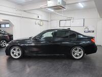 BMW 3シリーズ セダン 320i Mスポーツ スタイルエッジ_RHD(AT_2.0)