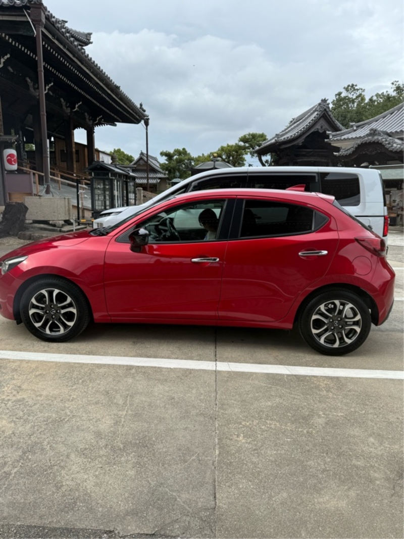 マツダ デミオ XD ブラックレザーリミテッド(AT_1.5)