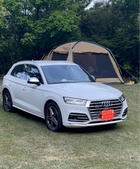 アウディ SQ5