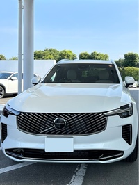 ボルボ XC90 ウルトラ B5 AWD_RHD_AWD(DCT_2.0)